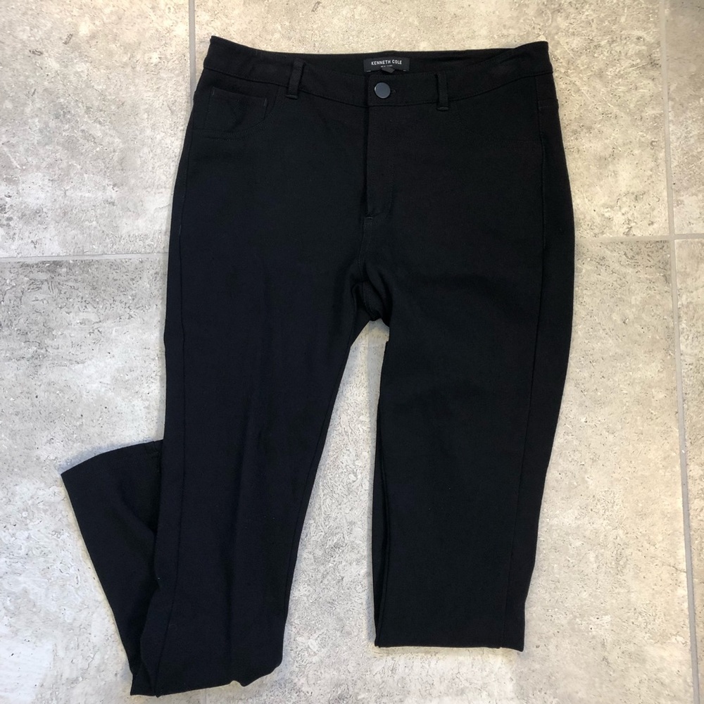 Kenneth Cole Leggings w/ back pockets